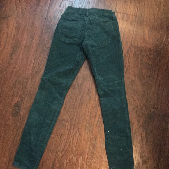 Old navy rockstar curderoy jeans - Picture 2 of 4